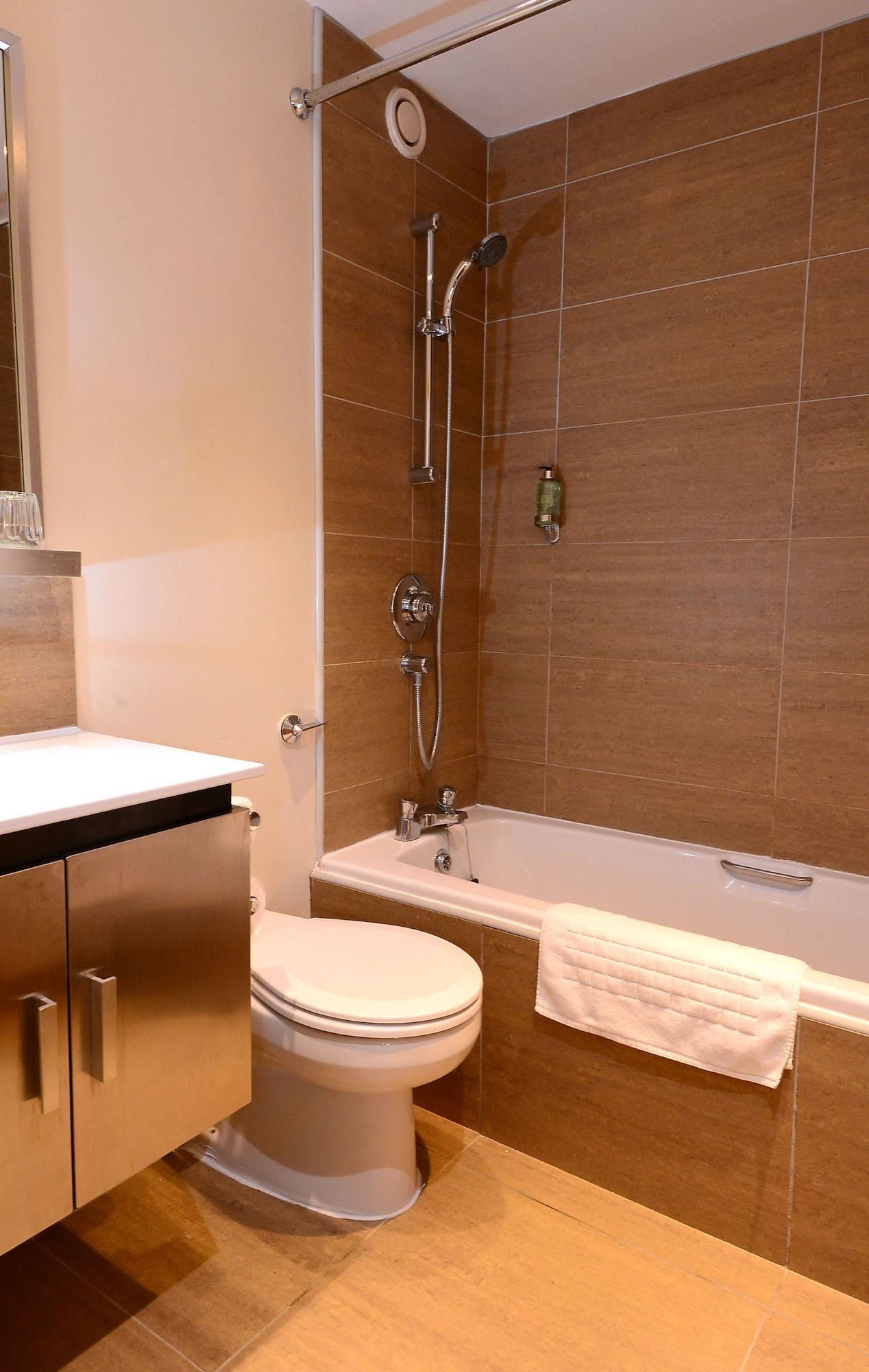 Ramada Telford Ironbridge Hotel Buitenkant foto