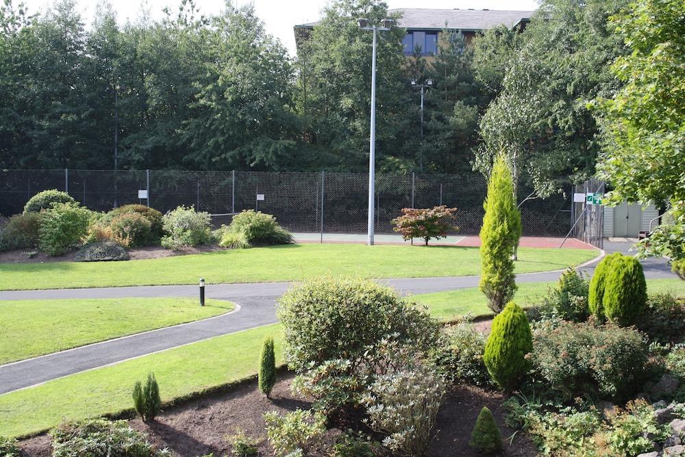 Ramada Telford Ironbridge Hotel Buitenkant foto