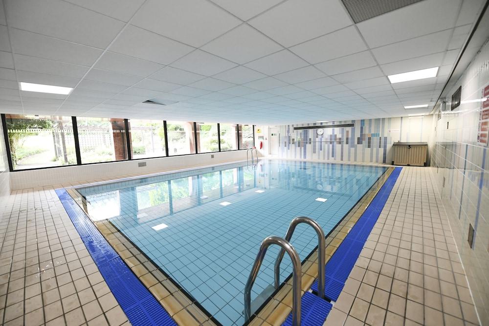 Ramada Telford Ironbridge Hotel Buitenkant foto