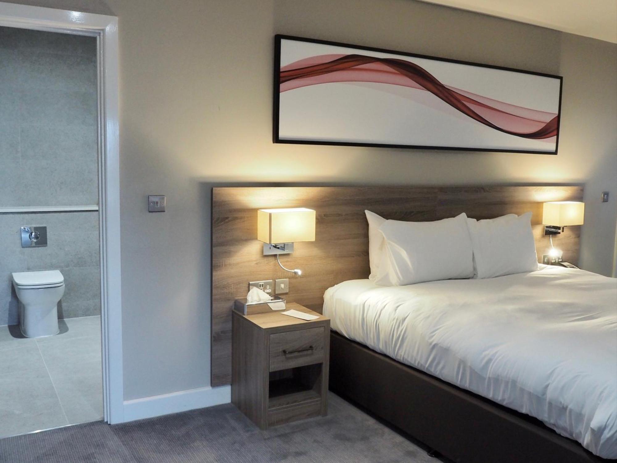 Ramada Telford Ironbridge Hotel Buitenkant foto